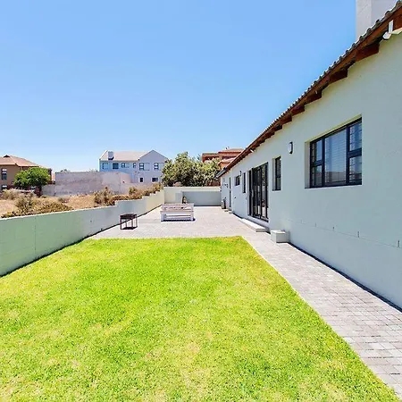 Modern Leisure, Langebaan Villa Exterior photo