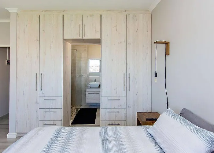 Modern Leisure, Langebaan